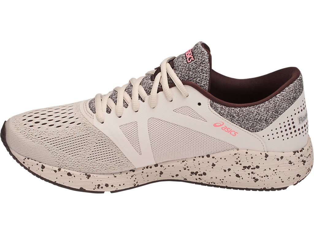 Asics Roadhawk Ff Running Shoes For Men Coffee 800UATYO