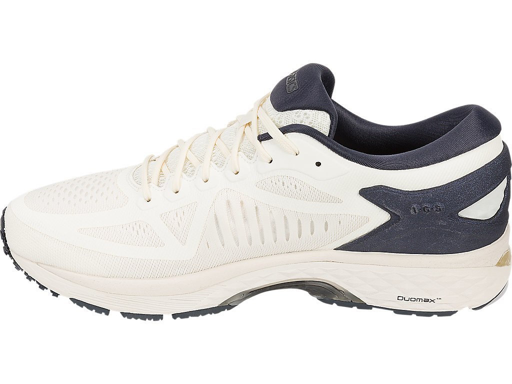Asics Metarun Running Shoes For Men White/Black 906LTJRT